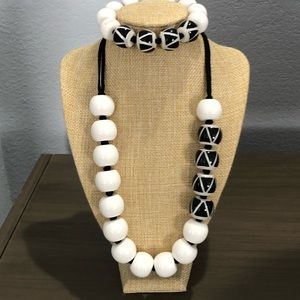 Zsiska Necklace & Bracelet
